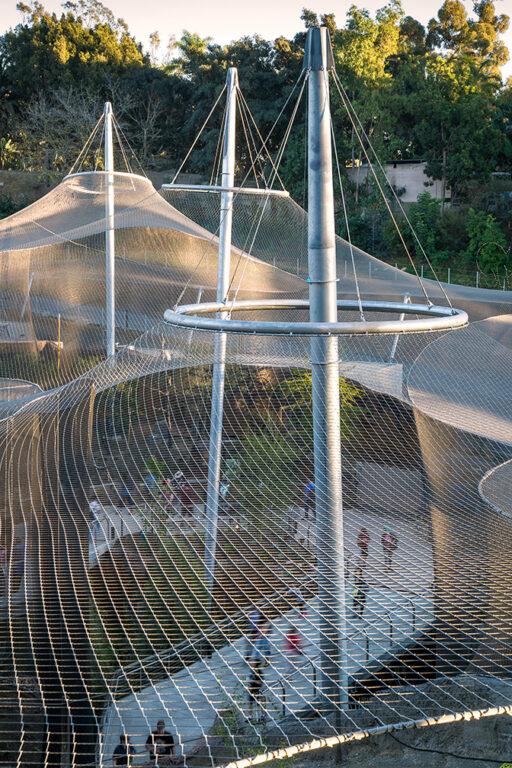 San Diego Zoo Africa Rocks Exhibit with Cable Mesh Enclosures - Carl Stahl DecorCable