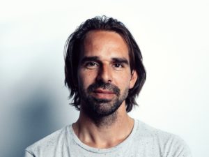 Coen - Carl Stahl - Mooring Yachts - close