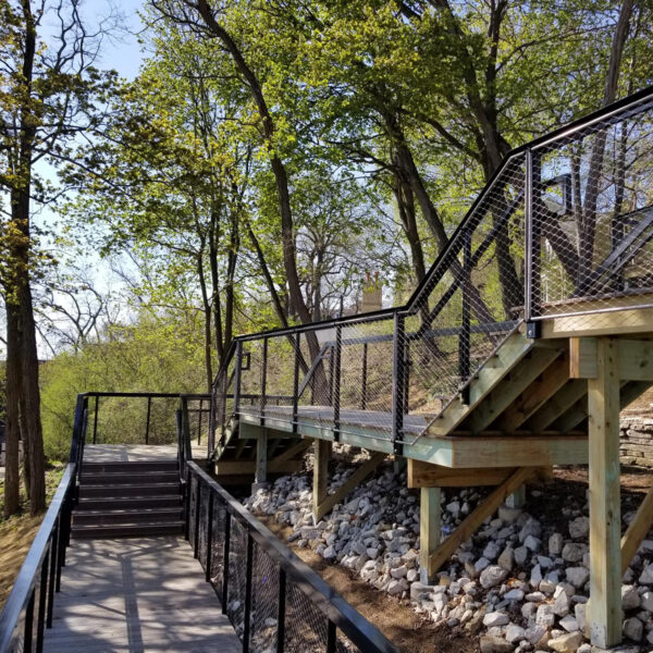 winnetka-bluff-xtend-cable-mesh-carl-stahl-decorcable-railings